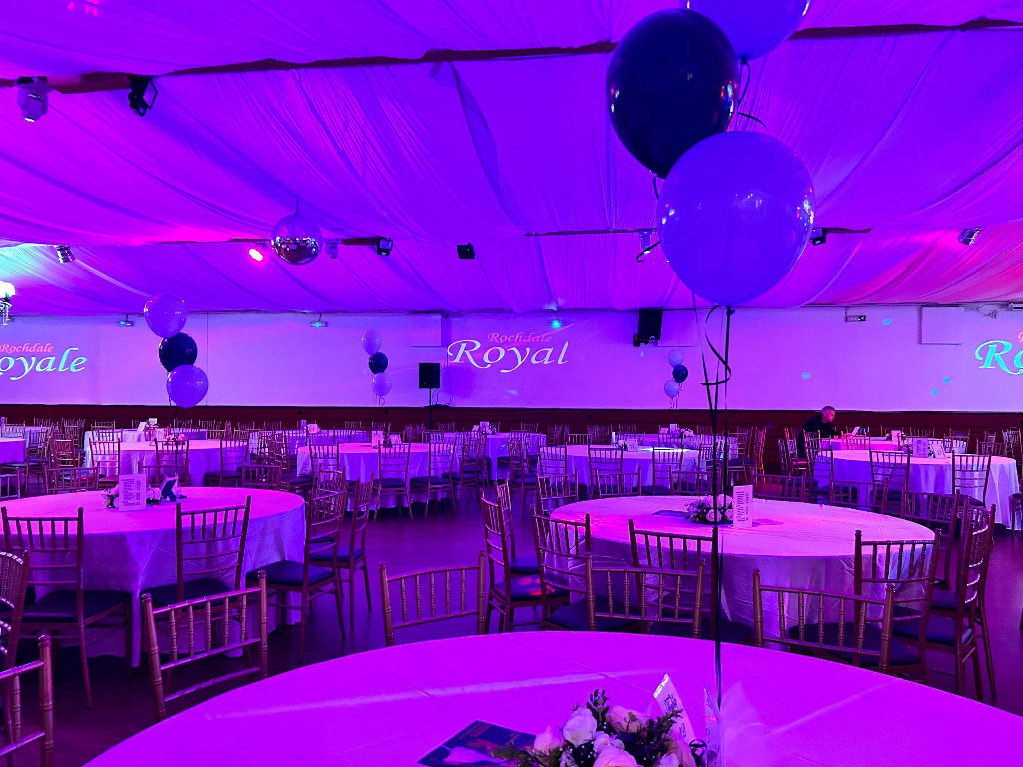 Royale Restaurant Party